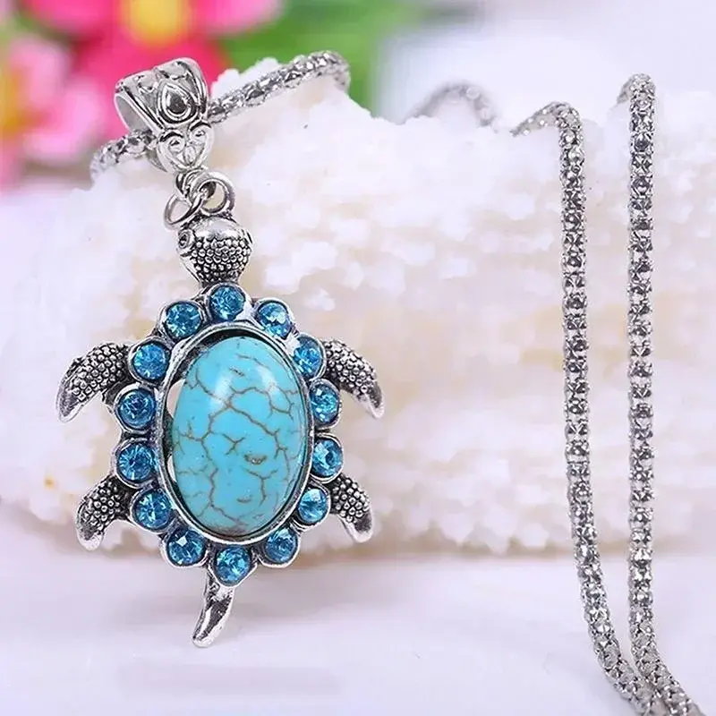 Creative Diamond Encrusted Turtle Turquoise Necklace Cute Blue Turtle Bohemian Sweater Chain Women's Jewelry Necklace Pendant