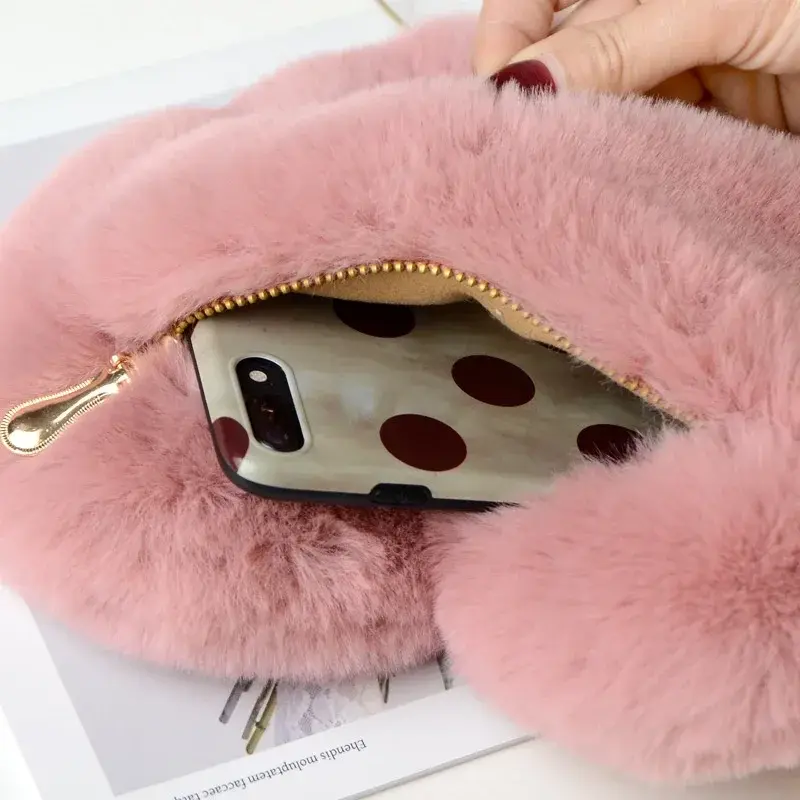 Women's Handbags Winter Fashion Faux Fur Heart Bag For Women Handbag Shoulder Bag Messenger Crossbody Bag Gift Pretty Ladies Bag