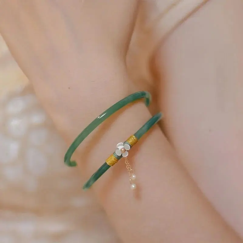 2 Pcs Natural Green Jade Bangle Bracelet Charm Jewellery Fashion Thin Accessories Hand-Carved Lucky Amulet Gifts Pretty Bracelet