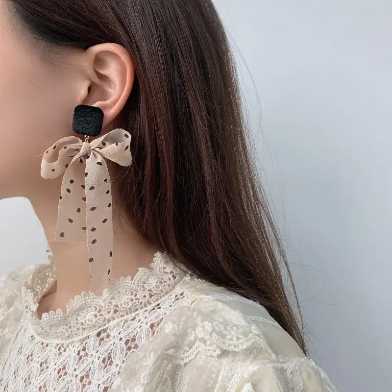French Polka Dot Bow Earrings Fashion Simple HongKong Style Ribbon Earrings Women Sexy Elegant Jewelry Pendant Earring Wholesale