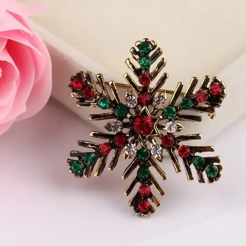 1 Pcs Christmas Snowflake Brooch Colored Pin Set Decorative Corsage Suitable Clothes Dress Decor Popular Jewelry Decorative