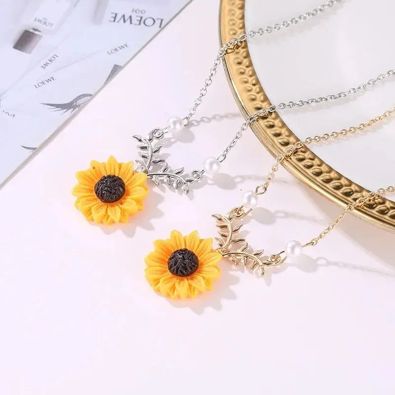 1 new 2025 Hanger Gift Boheemse Choker Ketting drop 666 for Women Imitation Jewelry Necklace Clothes Accessories Wholesale