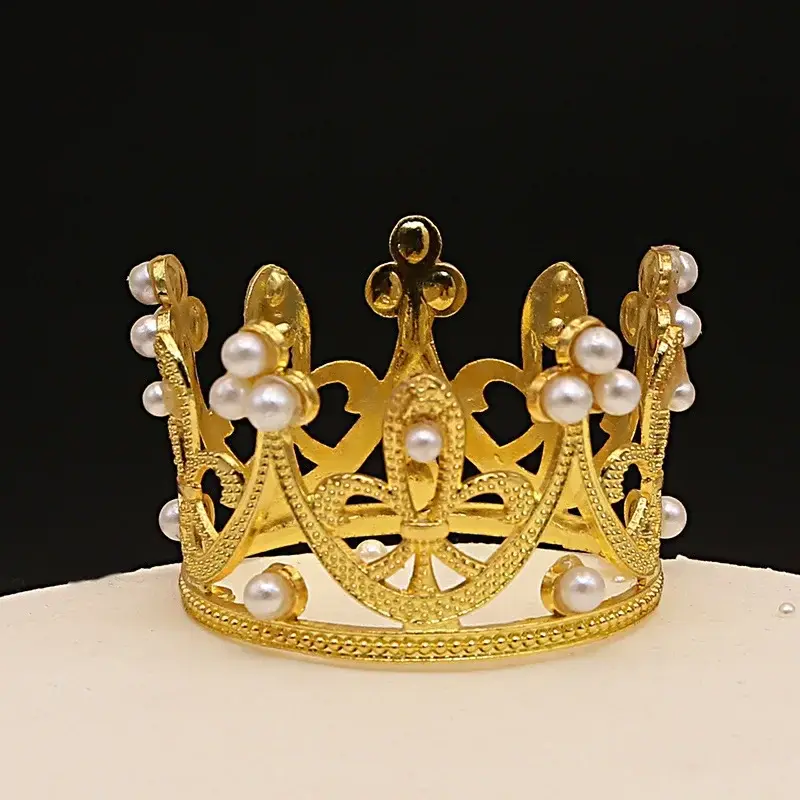 new Mini Crown Cake Decoration Princess Topper Pearl Tiara Childrens Hair Accessories Wedding Kids Birthday Party Decorative