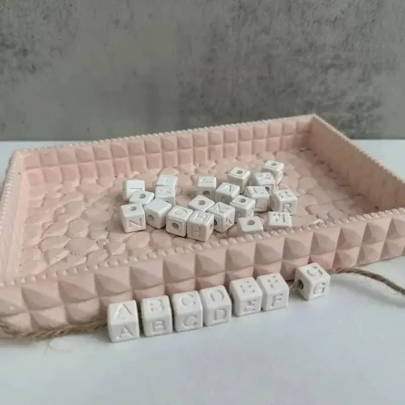 Handmade Jewelry Bead Mold 26 Letter Bead Mold DIY Square Bracelet Silicone Mold Home Gypsum Decoration Ornament Drip Glue Mold