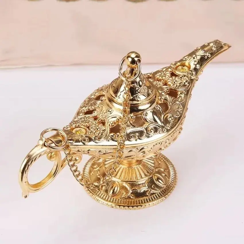 1 Pcs Fashion Luxury Design Mini Metal Ancient Magic Lamp Pretty Art Crafts Wishing Light Ornaments Suit Give Friend Gifts