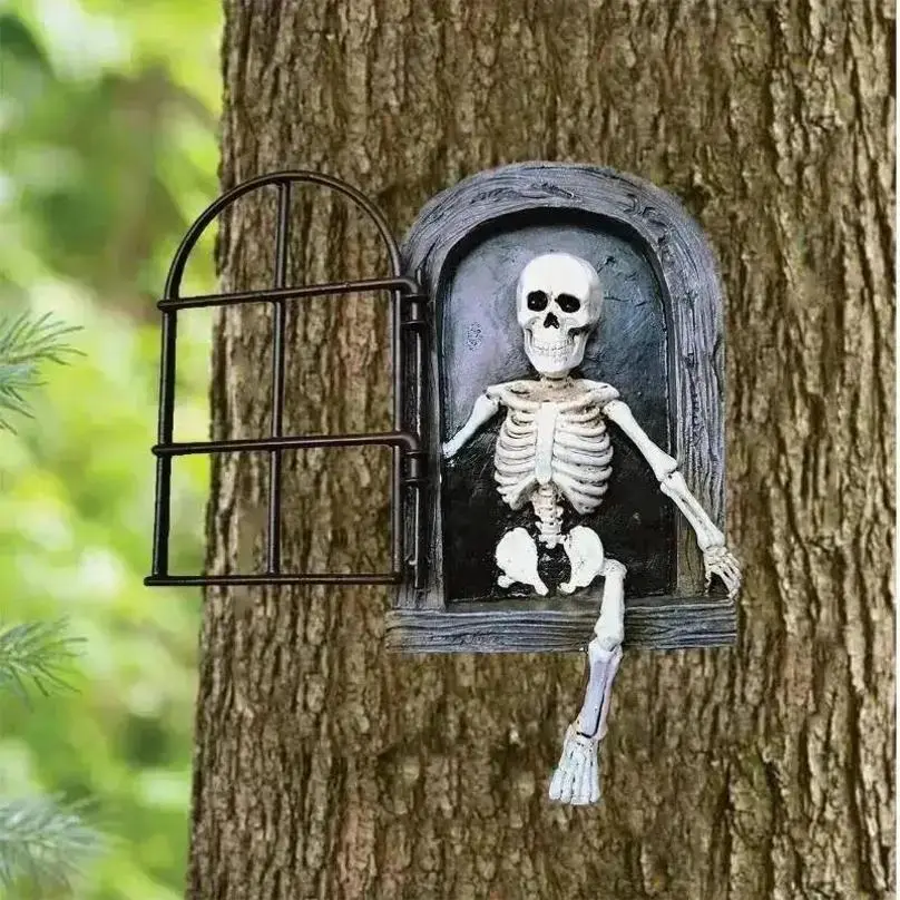 1 Pcs Halloween Garden Trees Outdoor Decoration Window Skeleton People Horror Sculpture Resin Hanger Crafts Garden Accessories