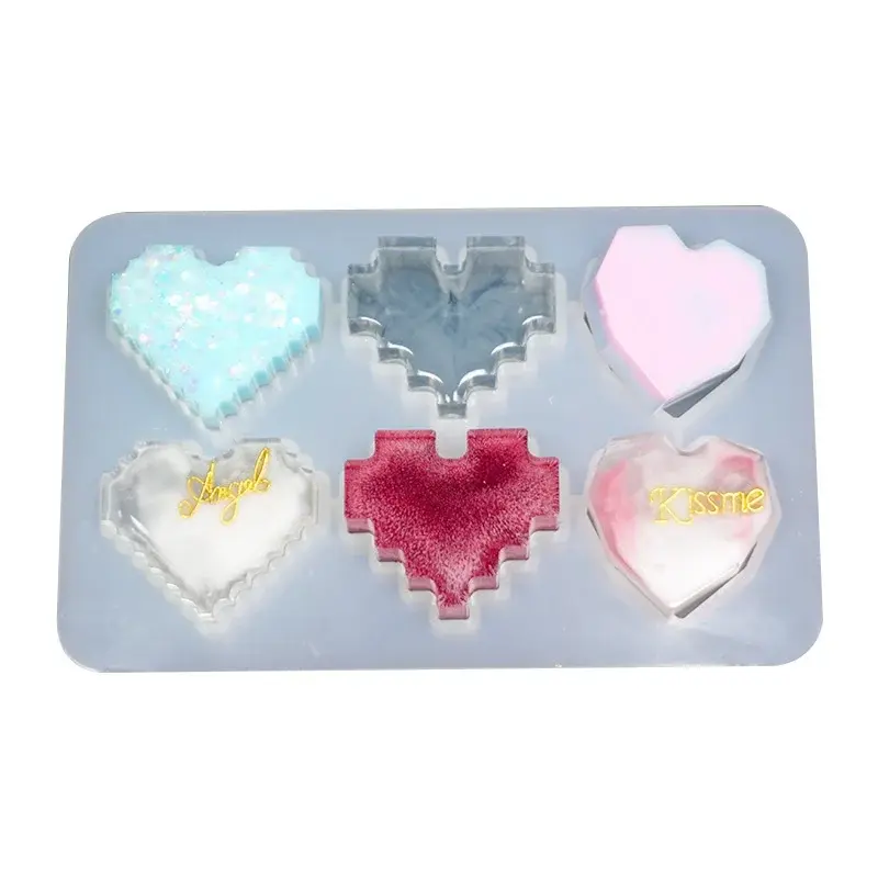 Creative DIY Handmade Jewelry Tools Pendant Silicone Molds For Resin Crystal Epoxy Resin Mold Pixel Love Heart Shape High Mirror