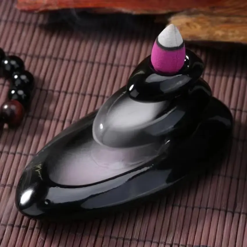 2025 New Creative Ddesign Ceramic Aromatherapy Decorative Practical Suitable Household Desktop Ornaments Handicrafts
