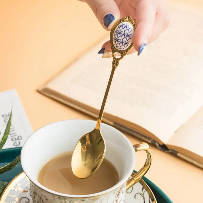 Creative Stainless Steel Golden Coffee Milk Spoon Practical Stirring Spoon Elegent Ceramic Dessert Honey Spoons Home Tableware
