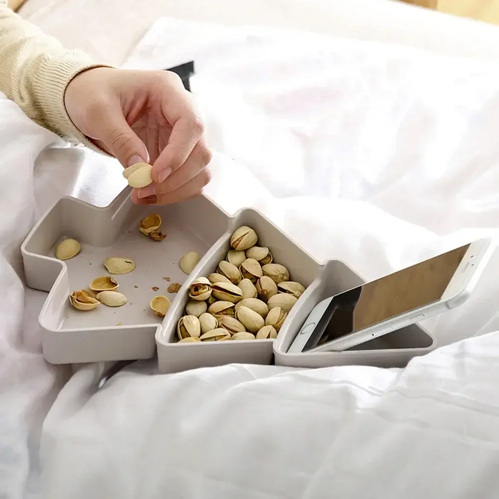 New Household Food Storage Xmas Tree Shape Candy Snack Nuts Dry Fruits Plate Snack Dishes Bowl Tray Wedding Party Dessert Plates