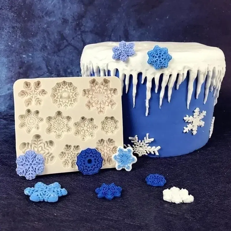 New Creative Handmade Molds Christmas DIY Bake Snowflake Mold Cookie Cake Silicone Bakeware Tools Cake Decoration Accessories