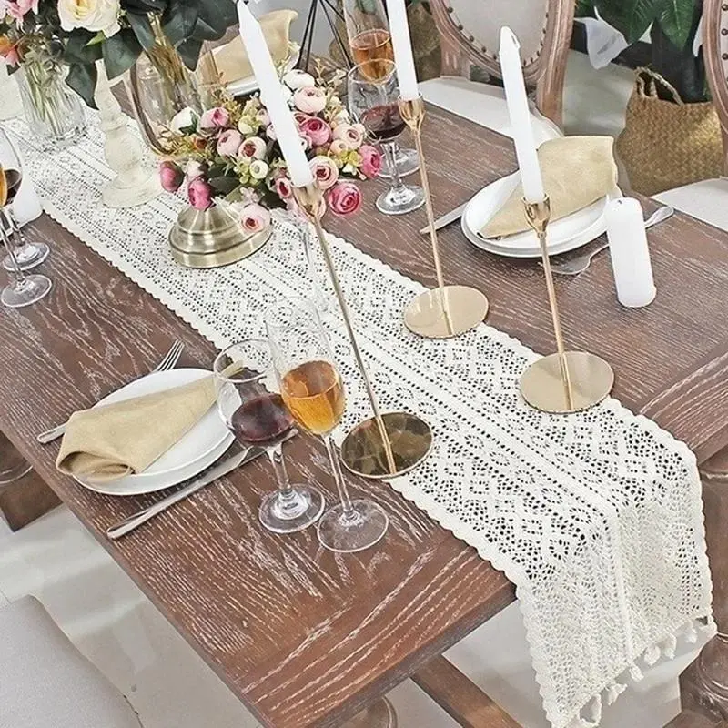 New Nordic Crochet Lace Table Runner With Tassel Hollow Tablecloth Romance Wedding Party Table Protector Cover Table Cloth