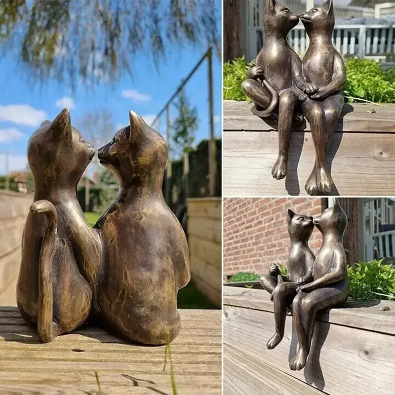 New Loving Couple Cats Kiss Dating Statue Modern Minimalist Desktop Resin Crafts Ornaments Home Garden Decoration Christmas Gift