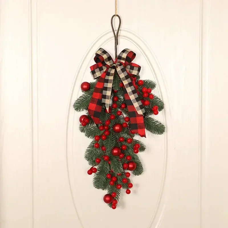 Pretty Christmas Red Fruit Lattice Knot Decoration Fascia Santa Claus Bedroom Hangings Christmas Party Home Decor Accessories