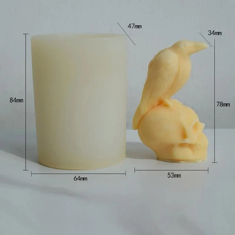 New Halloween Skeleton Plaster Drop Mold Handmade Creative Mold Crow Eagle Stepping On Ghost Skull Aromatherapy Candle Gel Mold