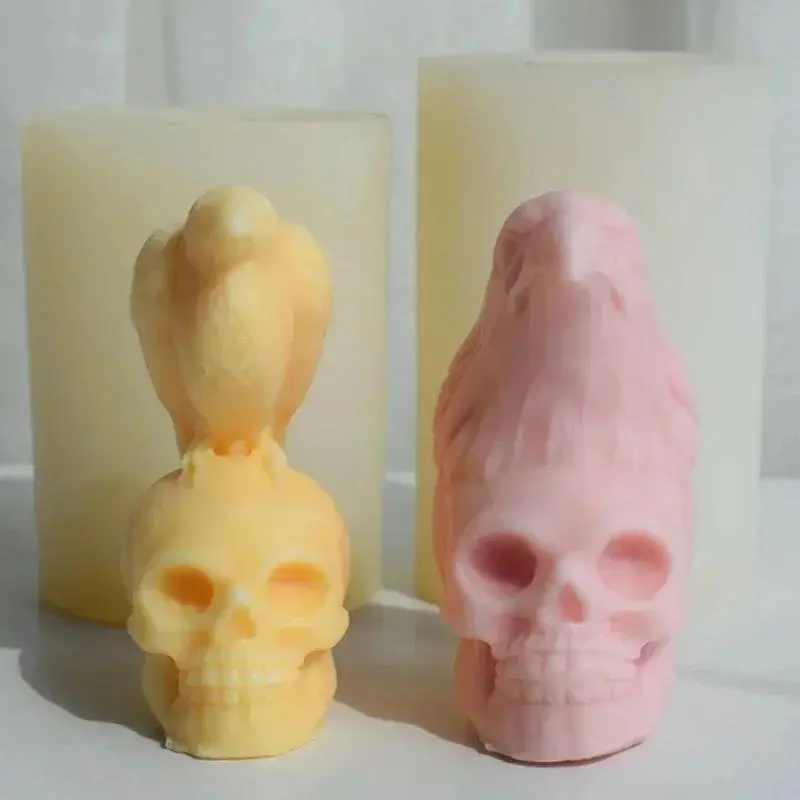 New Halloween Skeleton Plaster Drop Mold Handmade Creative Mold Crow Eagle Stepping On Ghost Skull Aromatherapy Candle Gel Mold