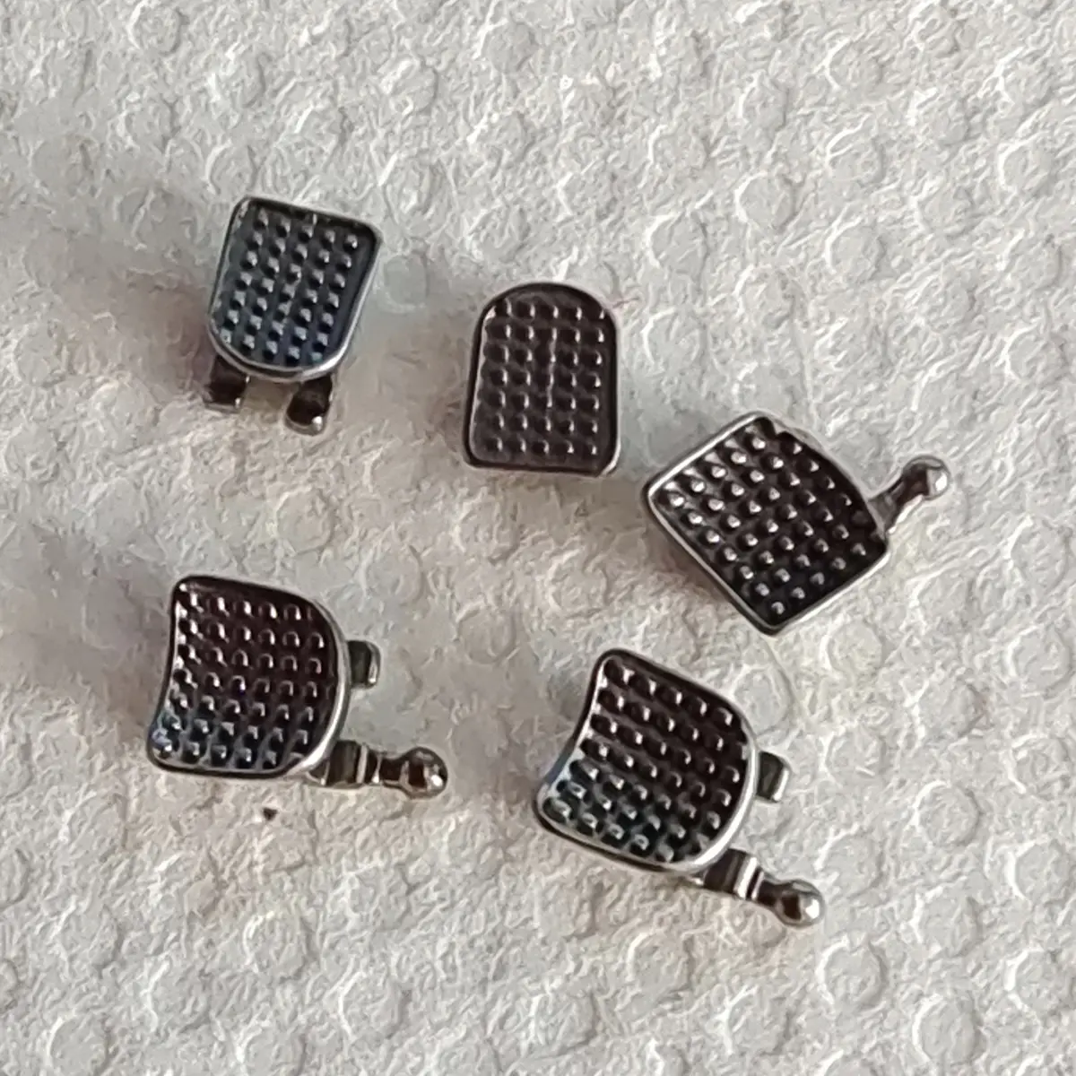 10 Sets Teeth Braces Mini Roth 022 345 Hooks MIM Metal Dental Brackets Mesh Base Orthodontis Accessories braces for teeth