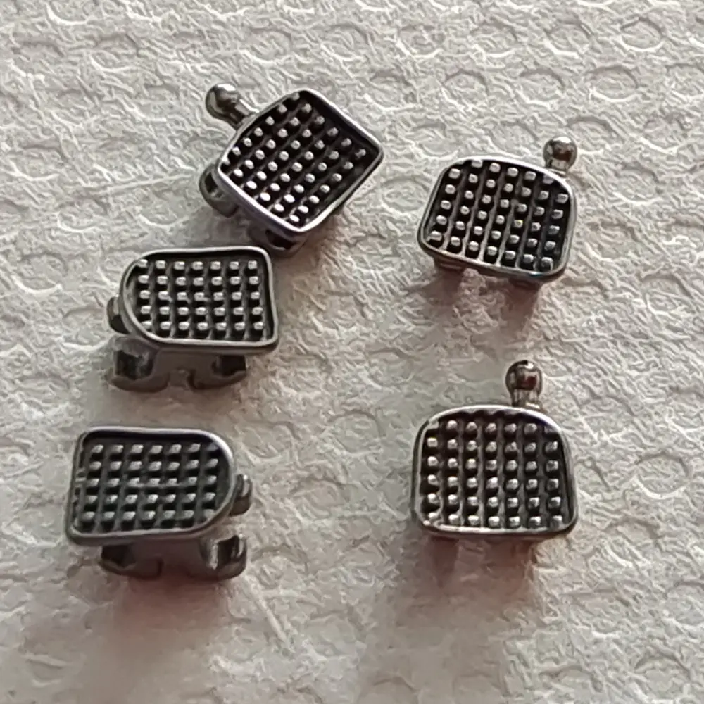 10 Sets Teeth Braces Mini Roth 022 345 Hooks MIM Metal Dental Brackets Mesh Base Orthodontis Accessories braces for teeth
