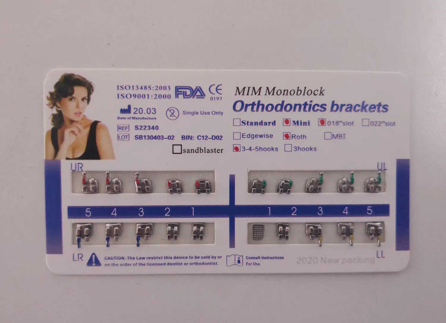 Dental Bracket Teeth Braces Mini Roth 018 Slot 345 Hooks Orthodontic Metal Braces MIM Monoblock Mesh Base