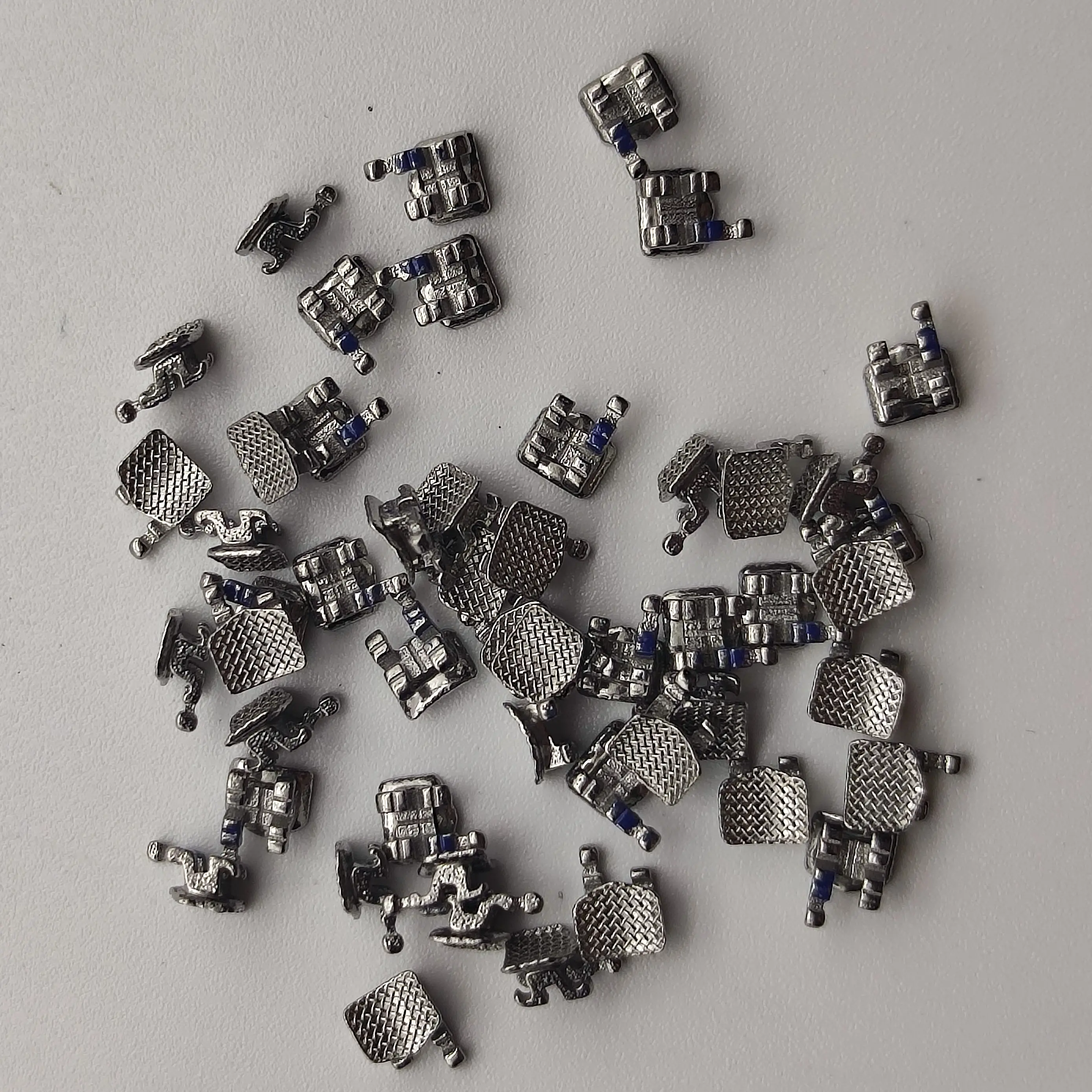 50Sets/Box  Dental Teeth Braces Mini Mbt 022 345 Metal Brackets Mesh Base Orthodontis Accessories
