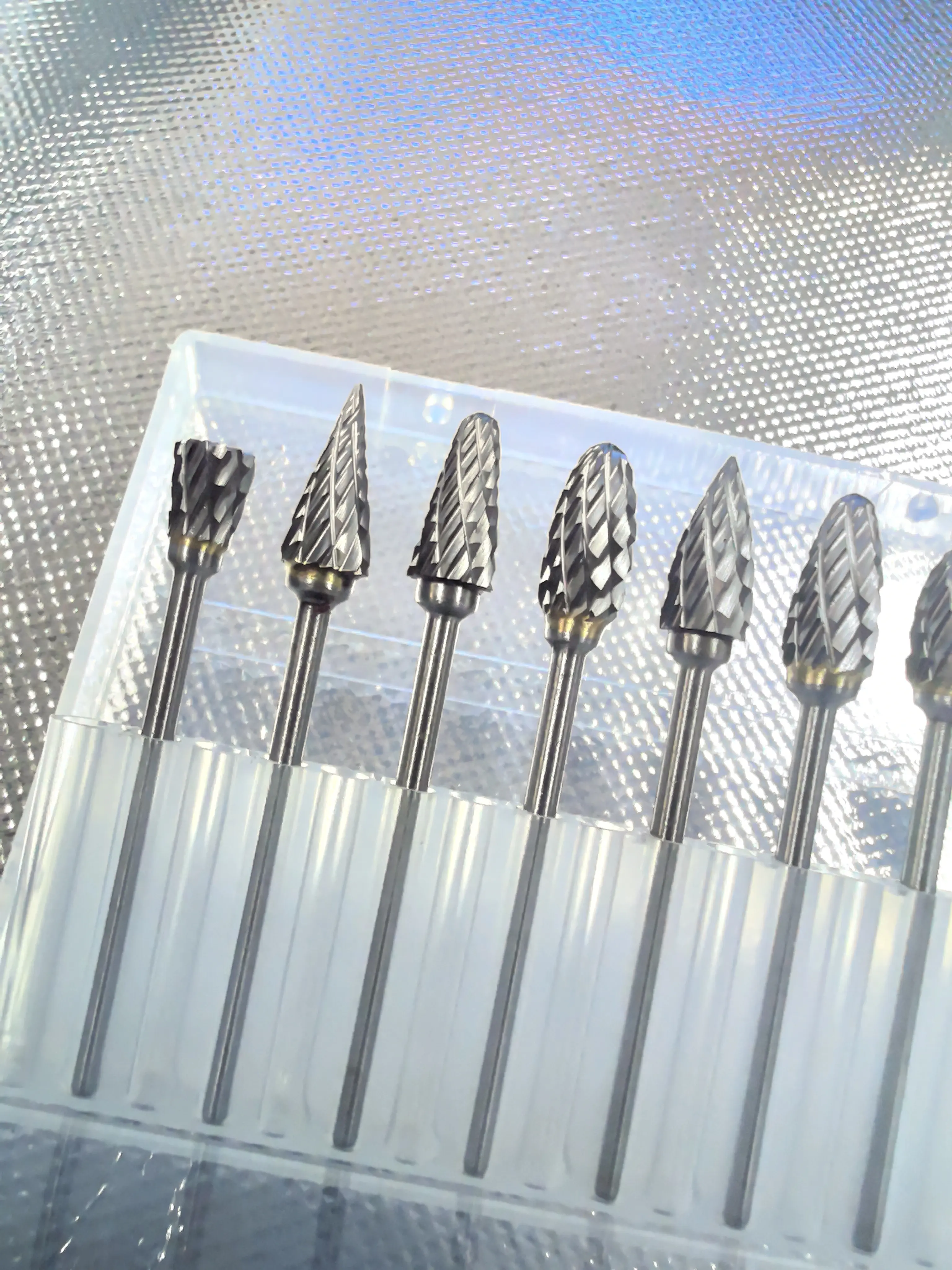 1Box DENTAL Carbide Drills Kit Popular Dentistry Tool HP 2.35mm Autoclavable for Universal Grinding/Removing/Polishing Tungsten