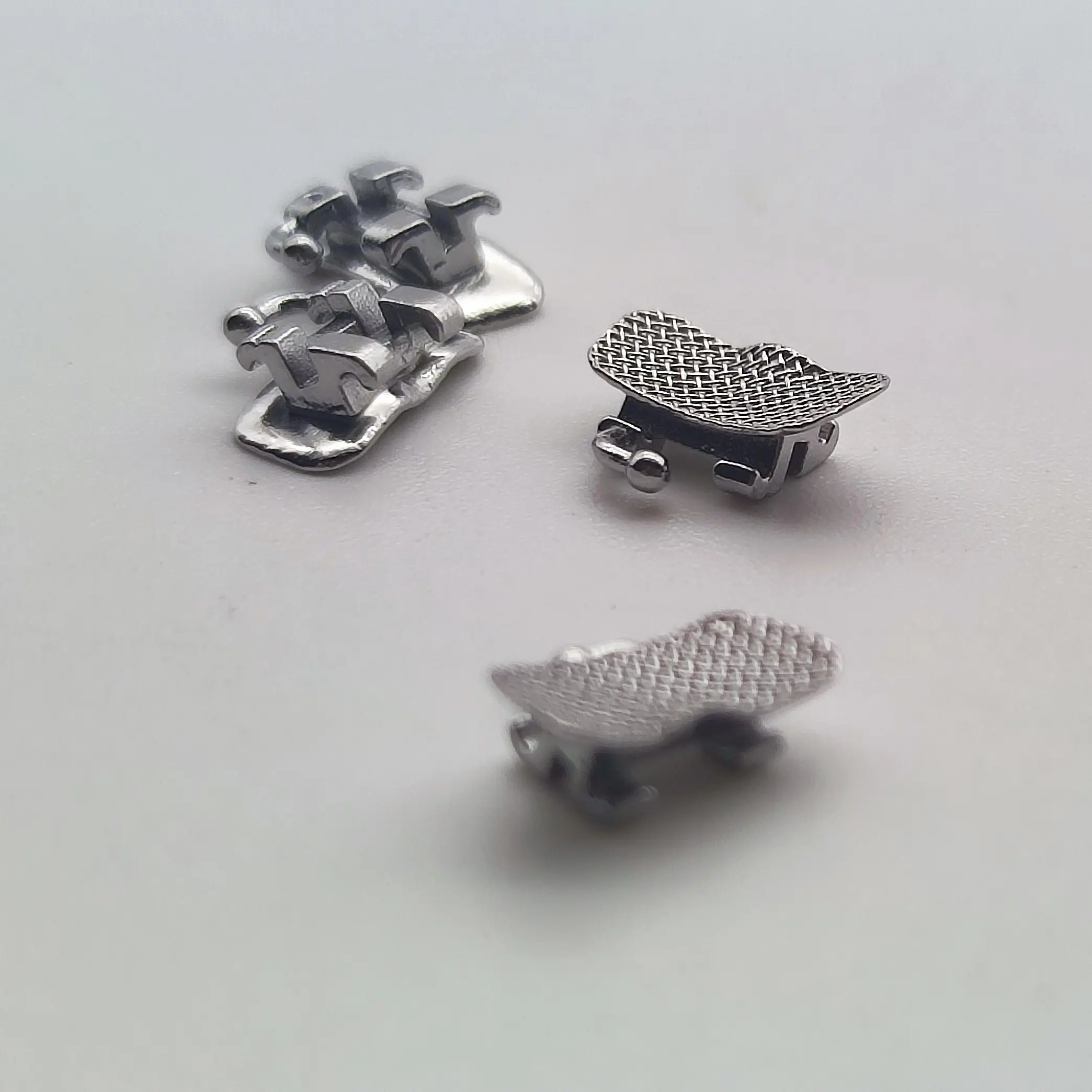 80Pcs/20Bags 1st Molar Brackets 022 Big Bracket Roth Mbt Edgewise With Hook No Hook  Mesh Base Dental Orthodontics