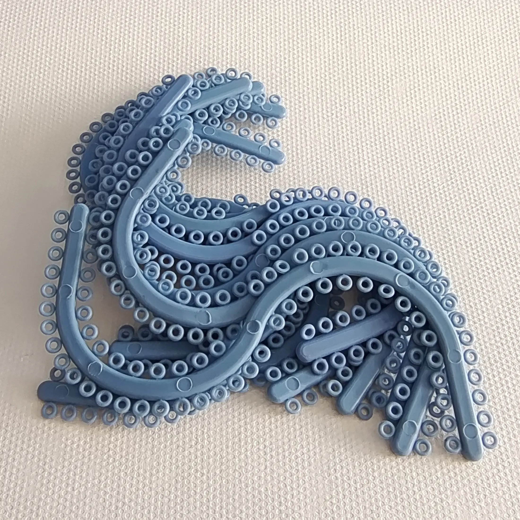 700pcs/Pack Dental Orthodontic Elastic Separating Rubber Bands Ring Ortodoncia Separator Ligature Ties Dentist Ortho Material