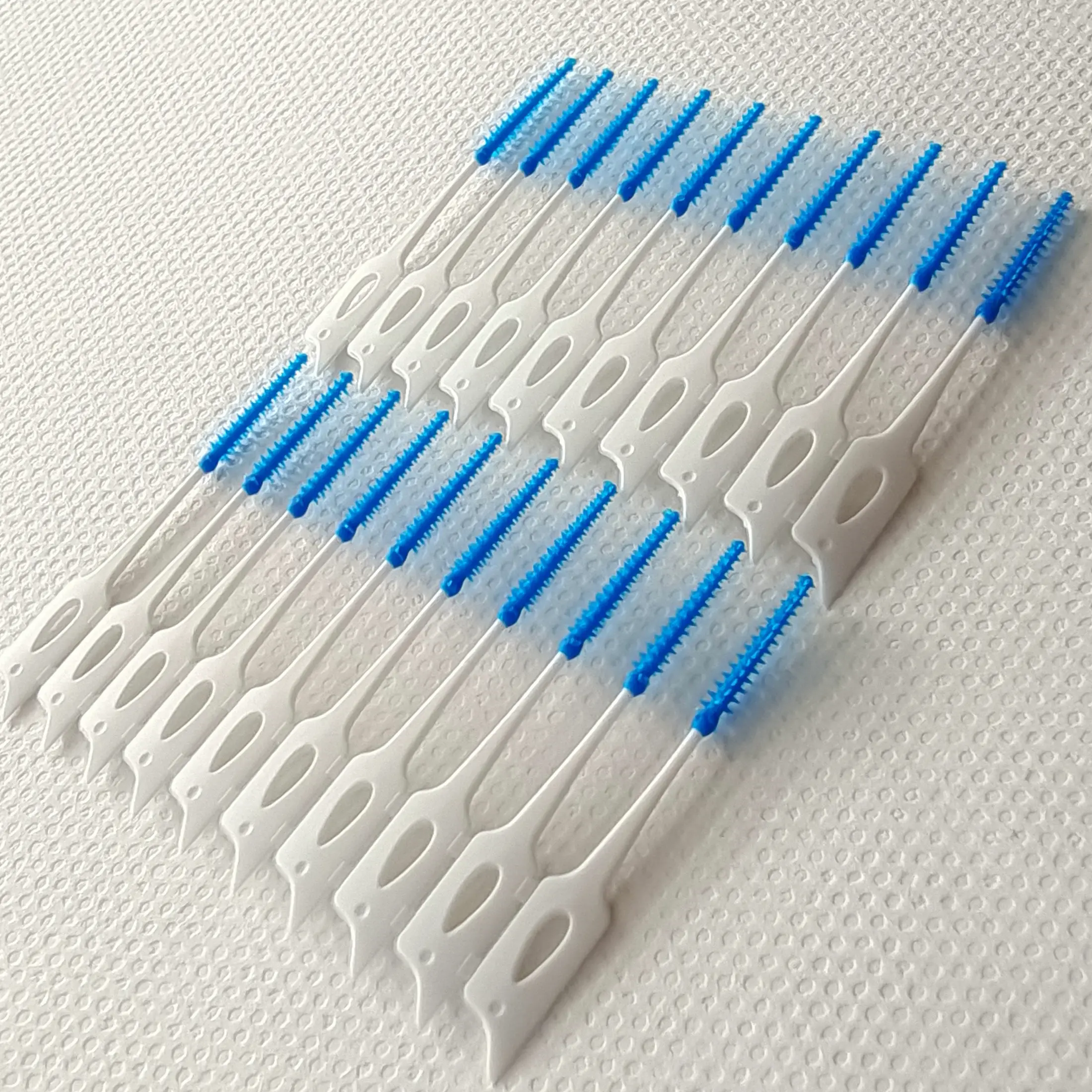 Interdental Silicone Brushes 200 Units Dental Toothpicks Brush Between Teeth With Thread Oral Cleaning Tools