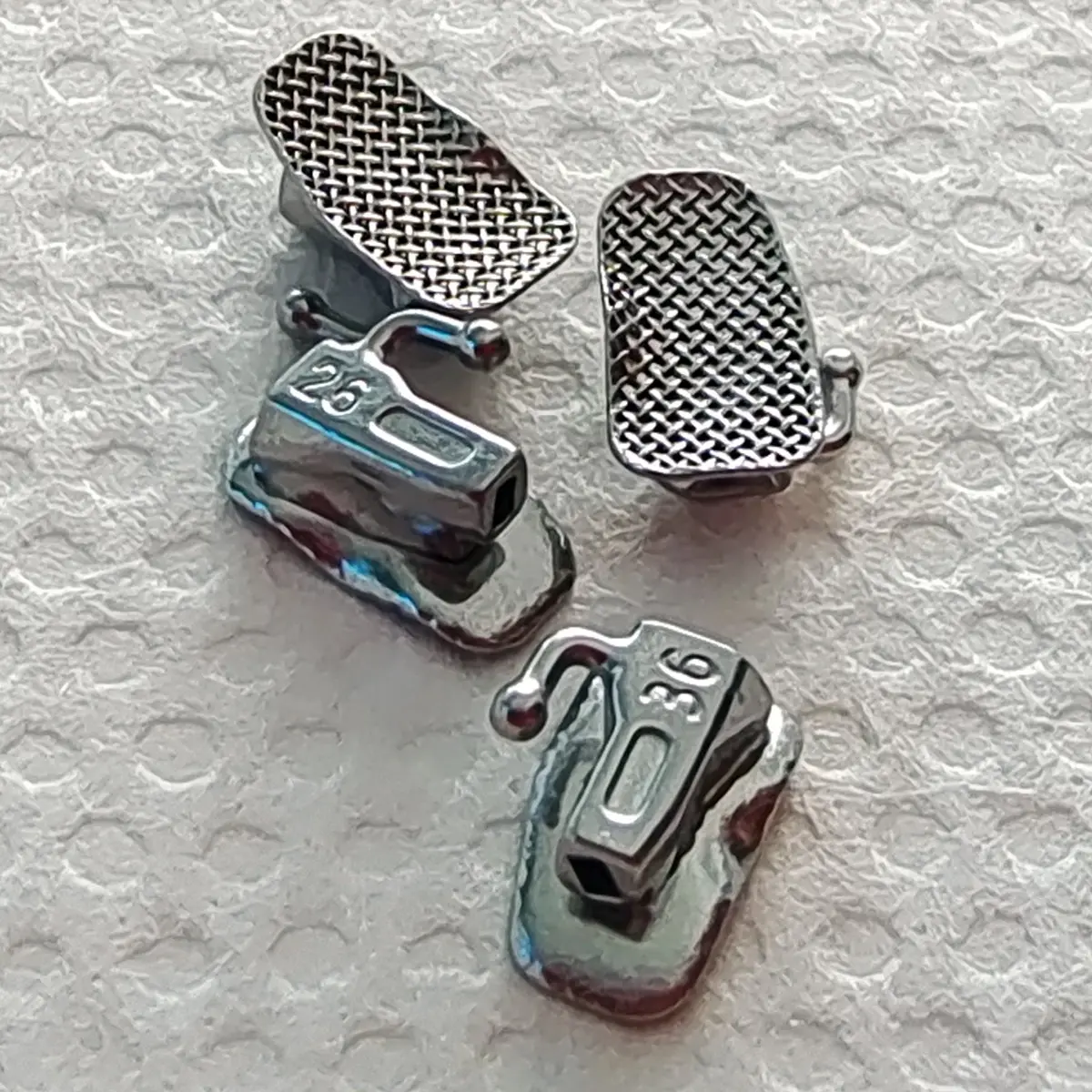 20 PCS=5 Kits Dental Orthodontic Bondable Buccal Tube for 1st/2nd Molar Mesh Base Non-Convertible Single Tube Roth/MBT