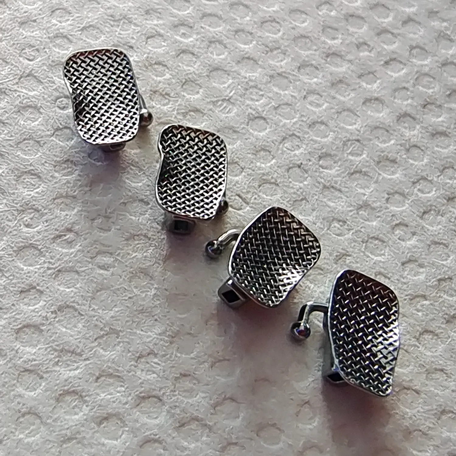 20 PCS=5 Kits Dental Orthodontic Bondable Buccal Tube for 1st Molar Mesh 022 Base Non-Convertible Single Tube MBT