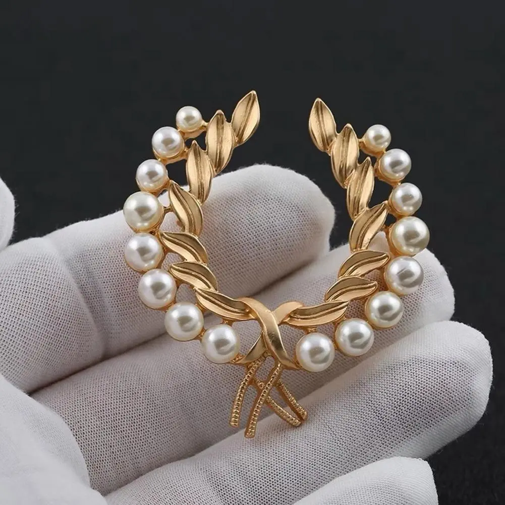Moon Sun Face Women Brooch Rhinestone Retro Baroque Style Suit Coat Collar Hat Scarf Decoration Clothes Pin Leaf Brooch Jewelry