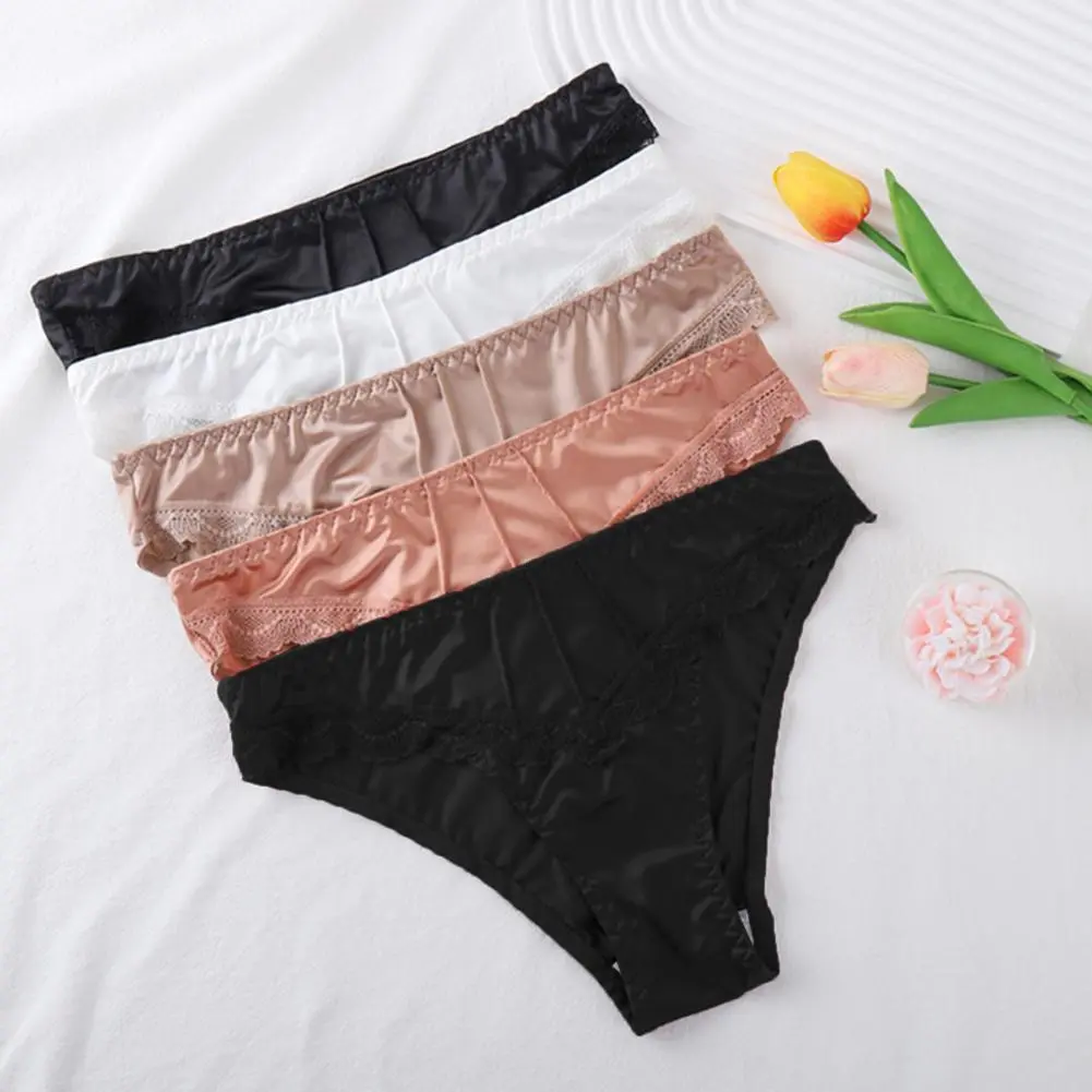 2025 Women Briefs Sweet Style Low-waist Seamless Floral Lace Trim Silky Sensual Floral Lace Underpants Seamless Feminine Briefs