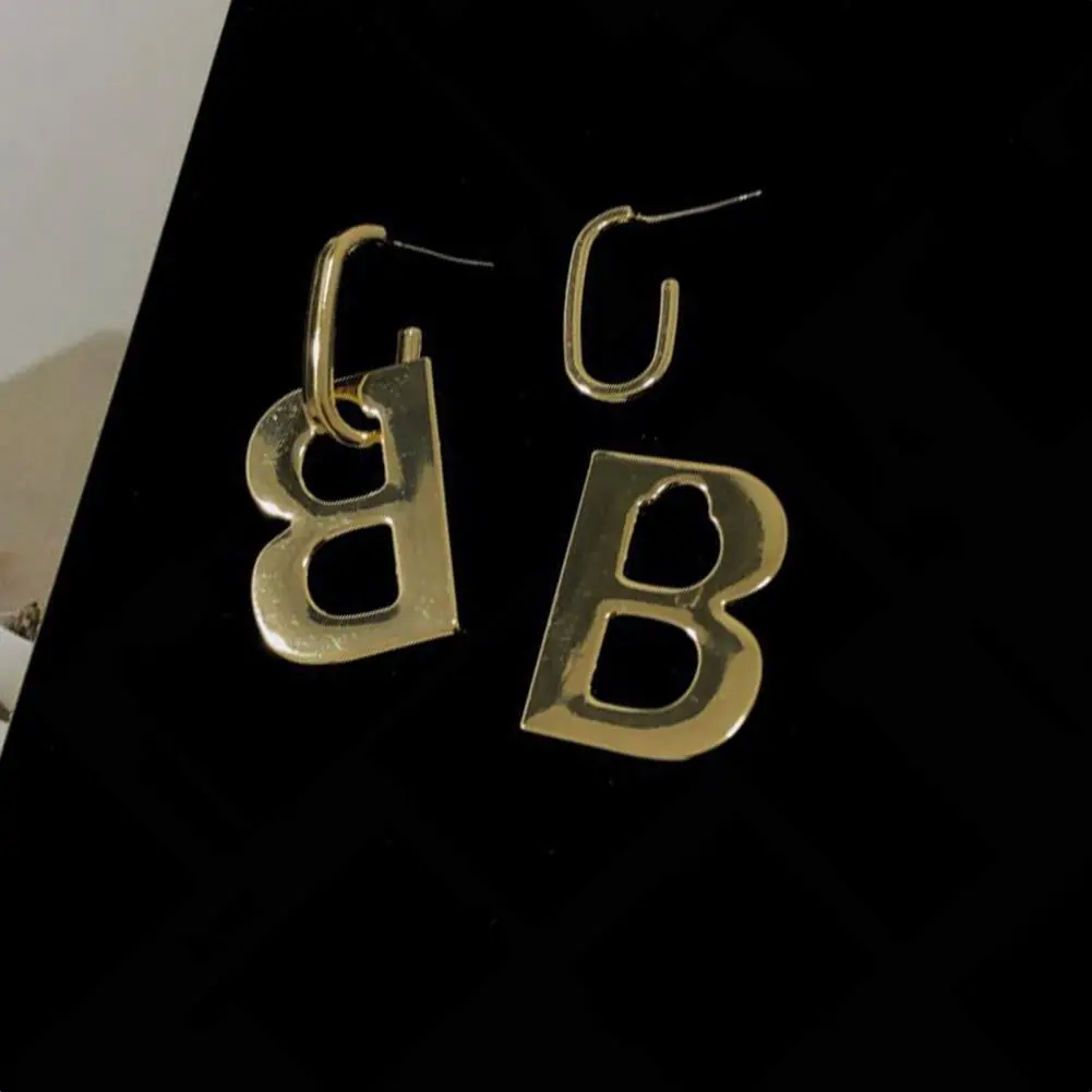 Dangle Earrings Lady Pendant Earrings Skin-friendly Exquisite  Exaggerated Exquisite Metal B Letter Drop Earrings