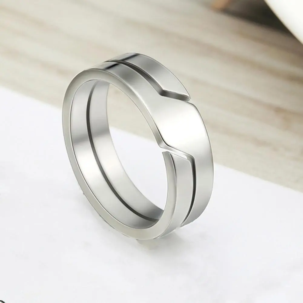 2025 Couple Ring Classic Geometry Glossy Men Women Personality Line Pattern Engagement Finger Ring Line Pattern Metal Rings