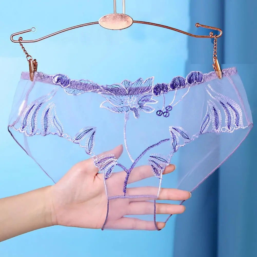 2025 Transparent Briefs Low-rise Embroidery Flower Lace Women Briefs Quick Drying Fine Sewing Ultra-thin Clear Sexy Underpants