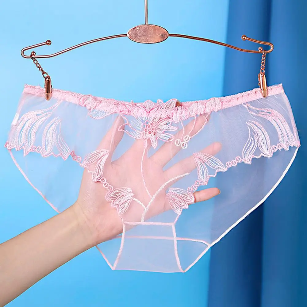 2025 Transparent Briefs Low-rise Embroidery Flower Lace Women Briefs Quick Drying Fine Sewing Ultra-thin Clear Sexy Underpants