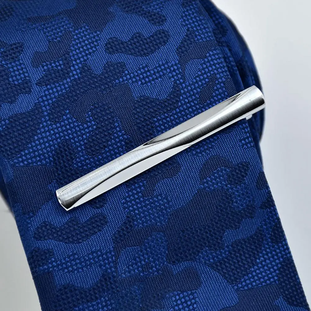 Durable Tie Bar Stylish Detachable Men's Tie Clip Durable Alloy Lapel Accessory for Commuting Wear Practical Versatile Tie Tack