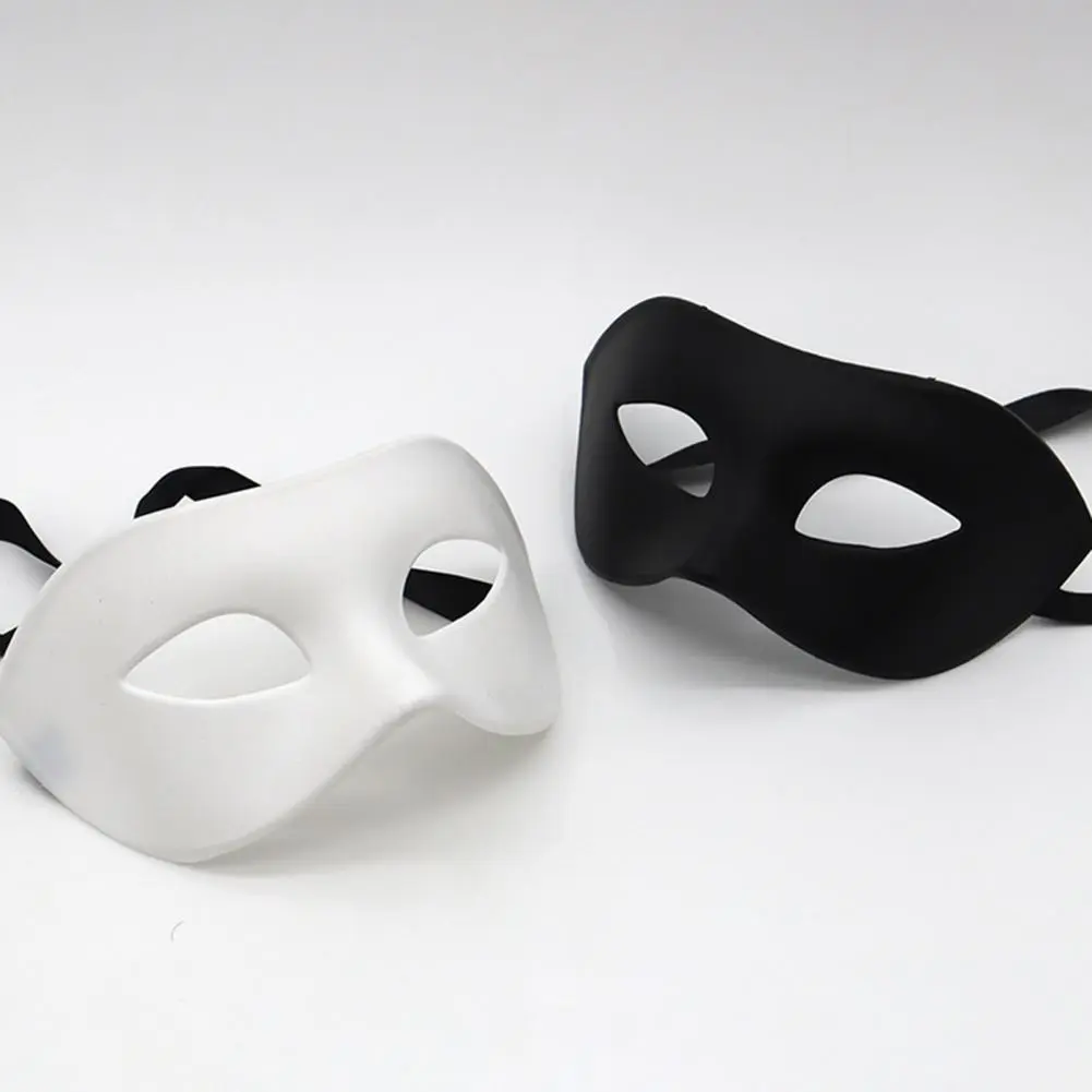 Half Face Eye Mask Dance Party Retro Mask Halloween Face Cover Breathable Cosplay Masque Decoration Party Favor Party Masks