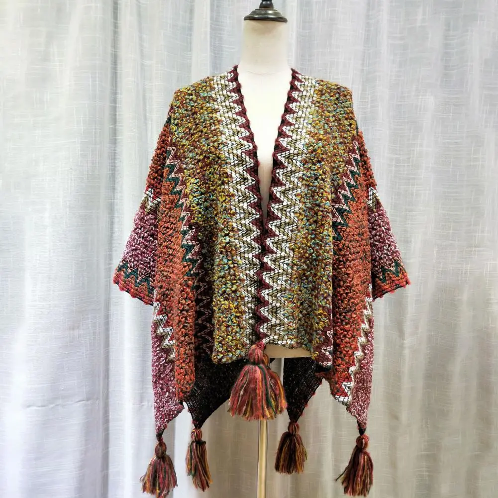 Women Tassel Cape Coat Fringe Poncho Bohemian Shawl Scarf Ethnic Style Knitting Batwing Sleeves Winter Cloak Retro Women Poncho