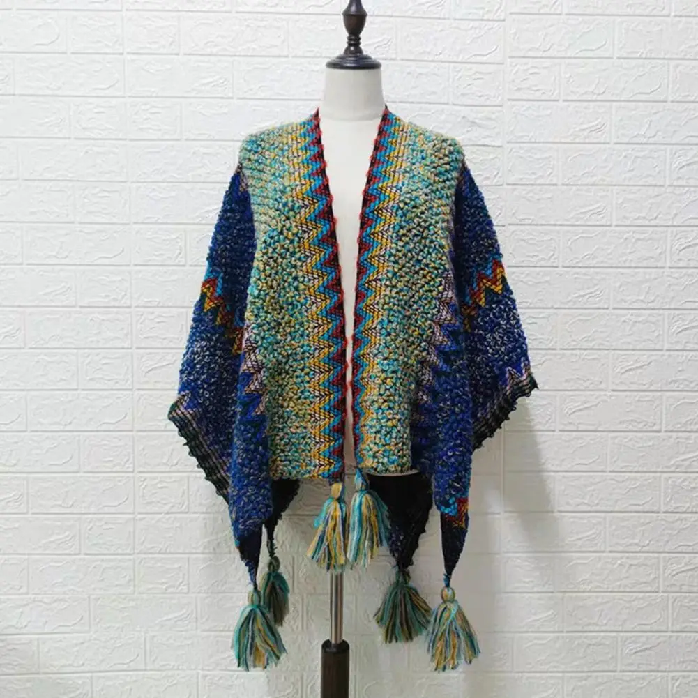 Women Tassel Cape Coat Fringe Poncho Bohemian Shawl Scarf Ethnic Style Knitting Batwing Sleeves Winter Cloak Retro Women Poncho