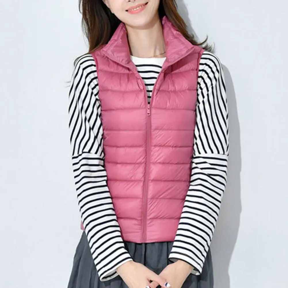 Women Down Vest Fluffy 2024 Women Ultra Light Down Vests Slim Sleeveless Jacket Girl Winter Cotton Vest Windproof Down Waistcoat