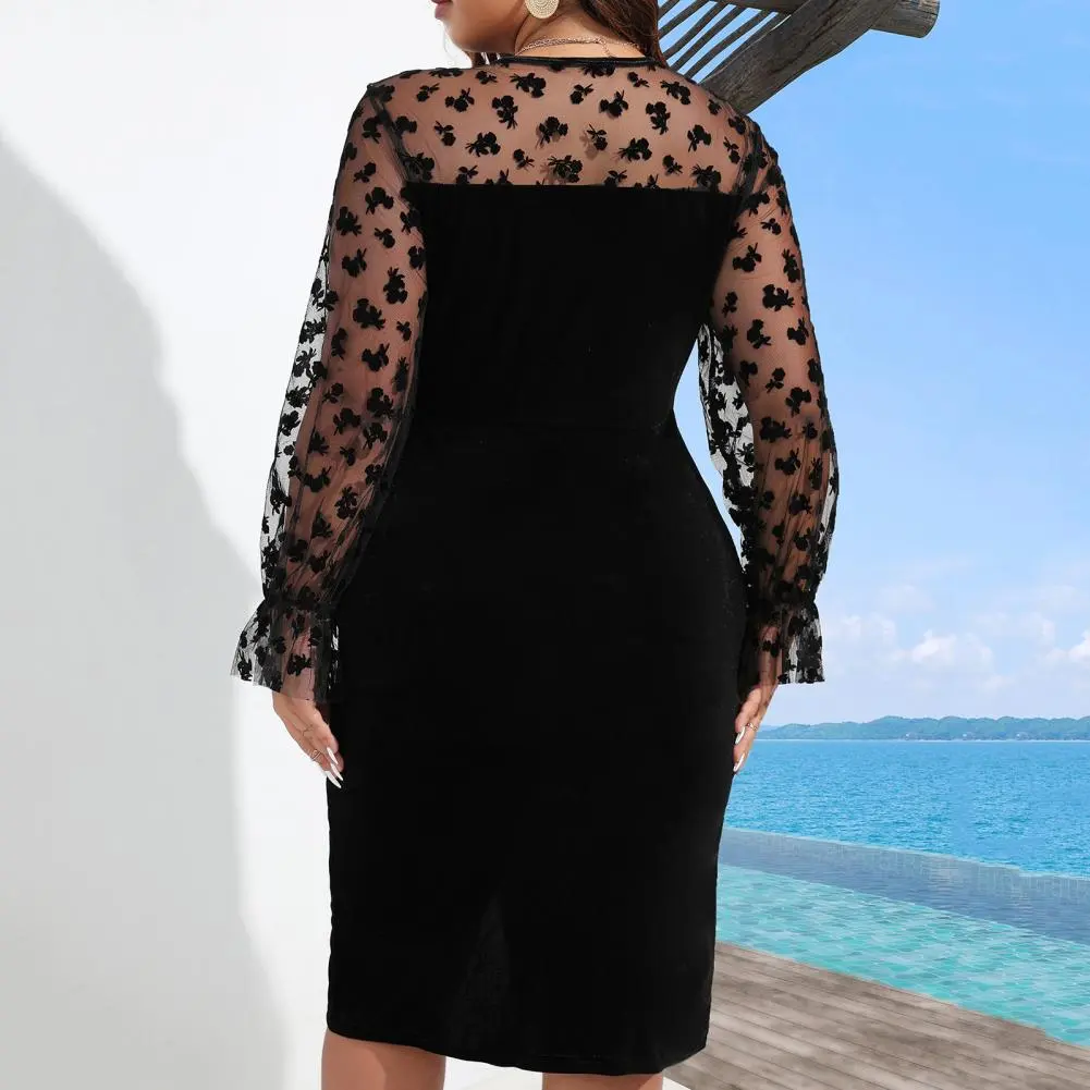 V-neck Dress Lace Mesh Women Dress Elegant Plus Size V-neck Lace Bodycon Dress Women's Fashion for Autumn/winter Long Sleeve