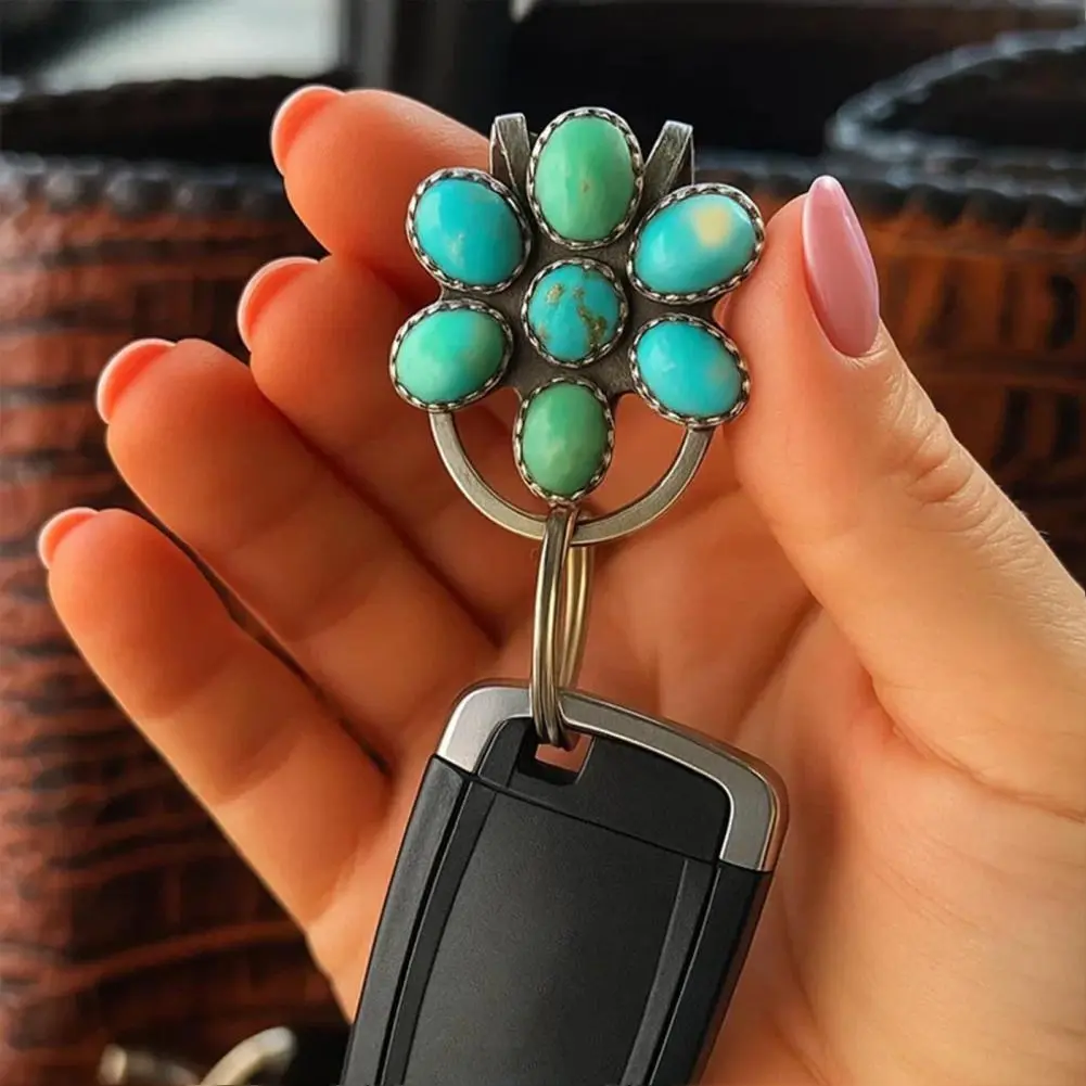 Exquisite Craftsmanship Keychain Keychain Bag Clip Holder Turquoise Flower Shape Keychain Set Natural Stone Inlay for Style
