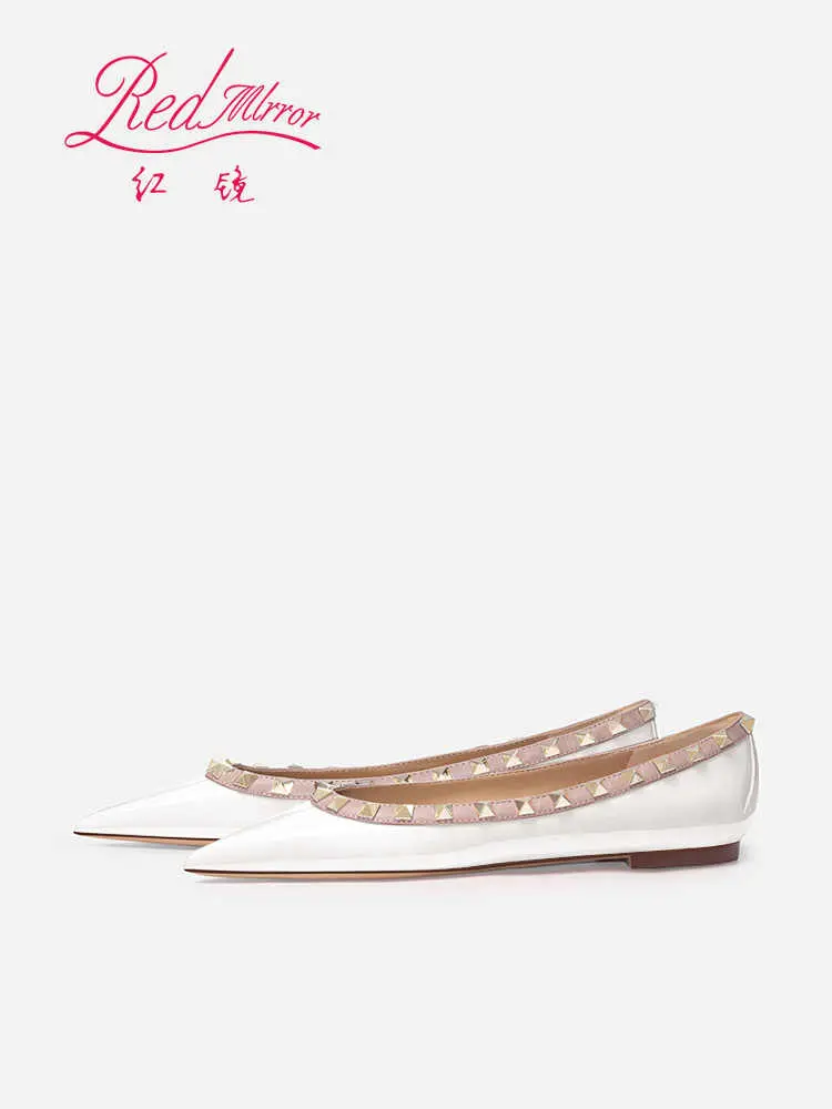 flats shoes women 2024 Women's Flat Shoes Comfort Non-slip Leather Elegant Boat shoes Classic Rivets Pointed toe Women Shoes