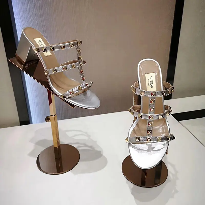 Luxury Brand Women's Gladiator Sandals Summer With Heels Leather Rivets fashion Slippers Designer Square Heel shoes Women