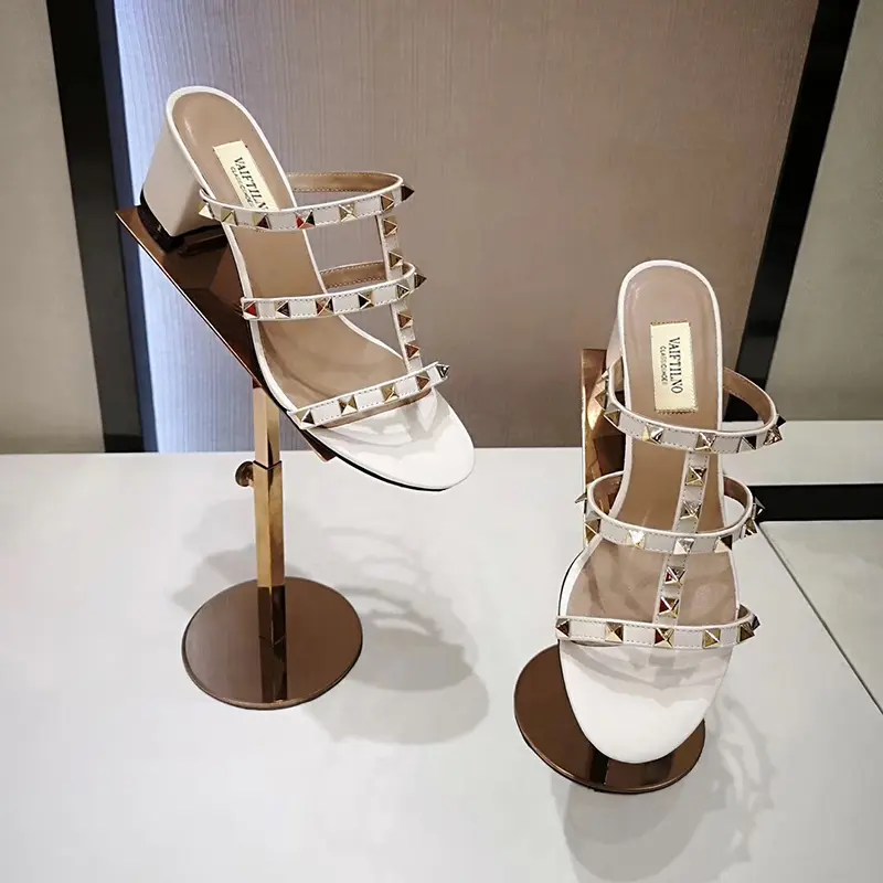 Luxury Brand Women's Gladiator Sandals Summer With Heels Leather Rivets fashion Slippers Designer Square Heel shoes Women