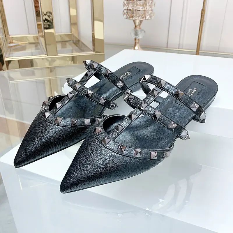 Women's sandals Summer luxury Shoes Woman 2025 trend Ankle Strap Rivets Flat shoes Brand Design Slippers Ladies Shoes Women