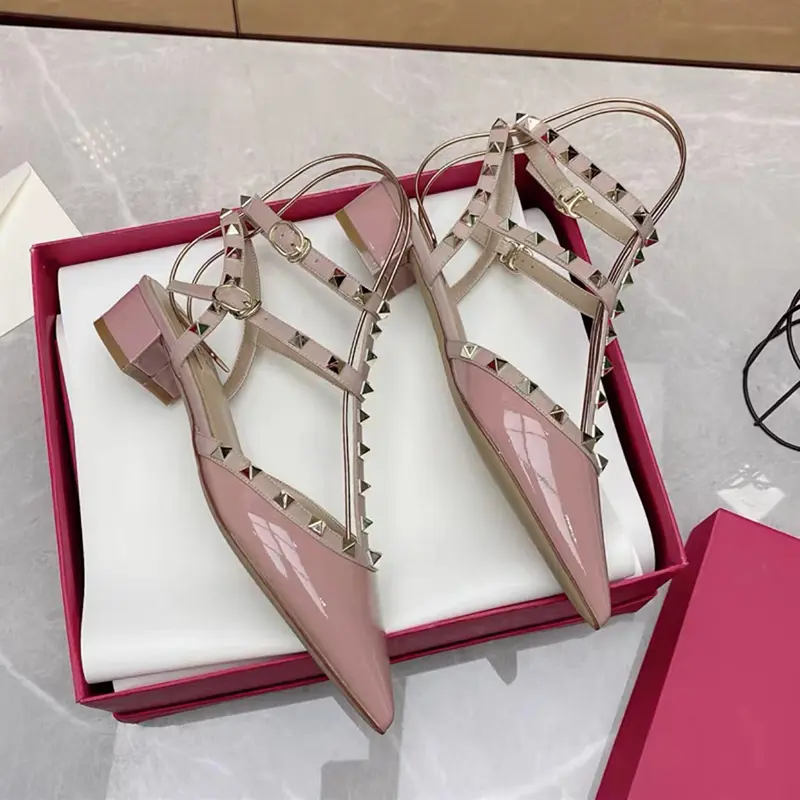Women's heeled sandals Summer luxury Brand Ankle Strap Silver Rivets Thick Heel Gladiator Sandals Fashion Ladies Shoes Women