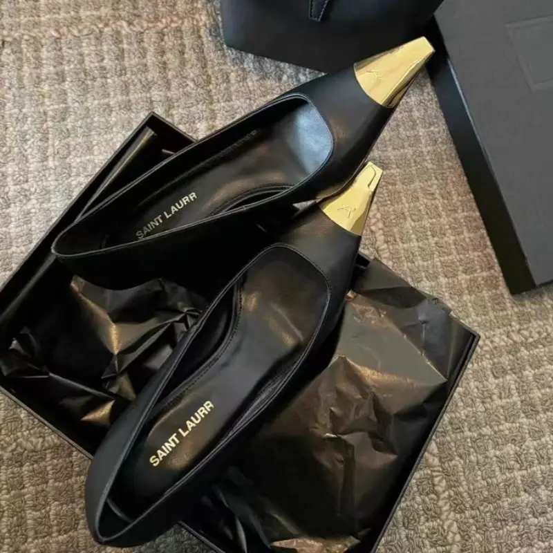 Spring New Single Shoes Women's Fashion Metal Pointed Shallow Mouth Non-slip Wear-resistant High Heels