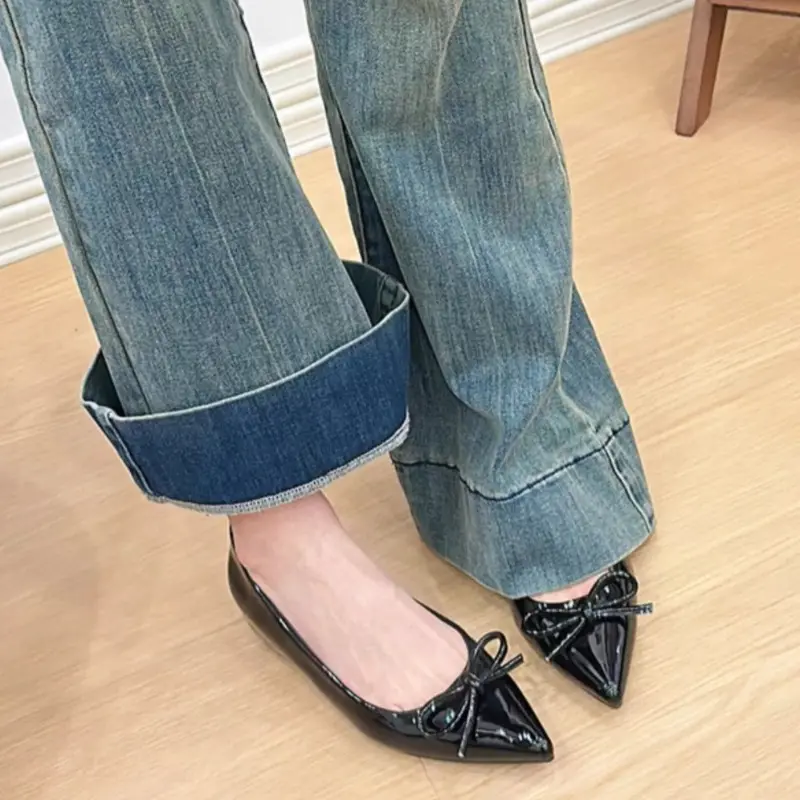 Heightened Inside Patent Leather Flat Single Shoes for Women New Pointed Toe Shallow Bow Soft Sole Shoes for Women